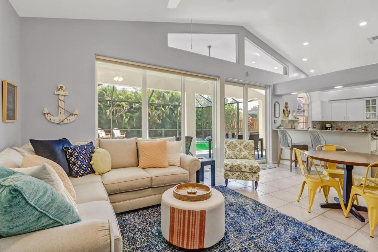 North Naples Cozy Beach House - 5 Minutes From Vanderbilt Beach מראה חיצוני תמונה