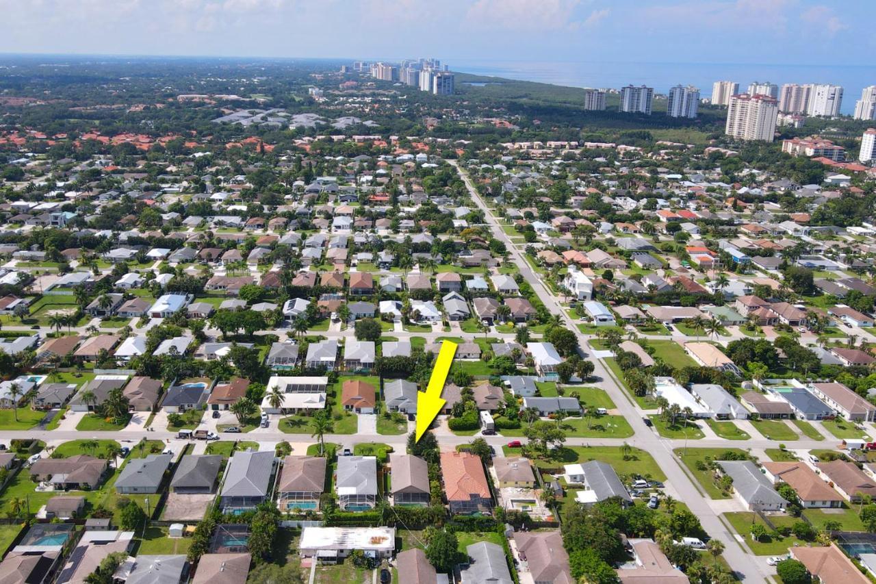North Naples Cozy Beach House - 5 Minutes From Vanderbilt Beach מראה חיצוני תמונה